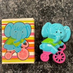 Vintage 1975 Avon Pedal Pusher Pin